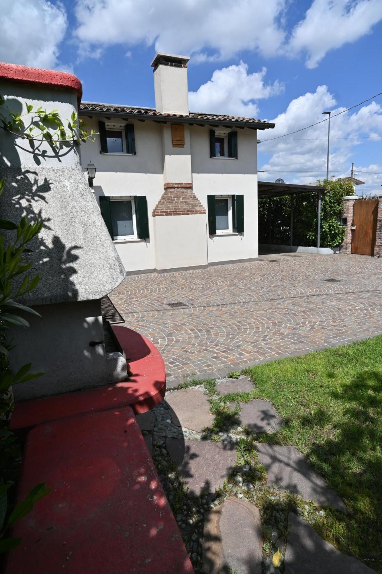 Ca Centosa Artistic House Villa Storica Ristrutturata Con Patio E Giardino Cittadella Exterior foto
